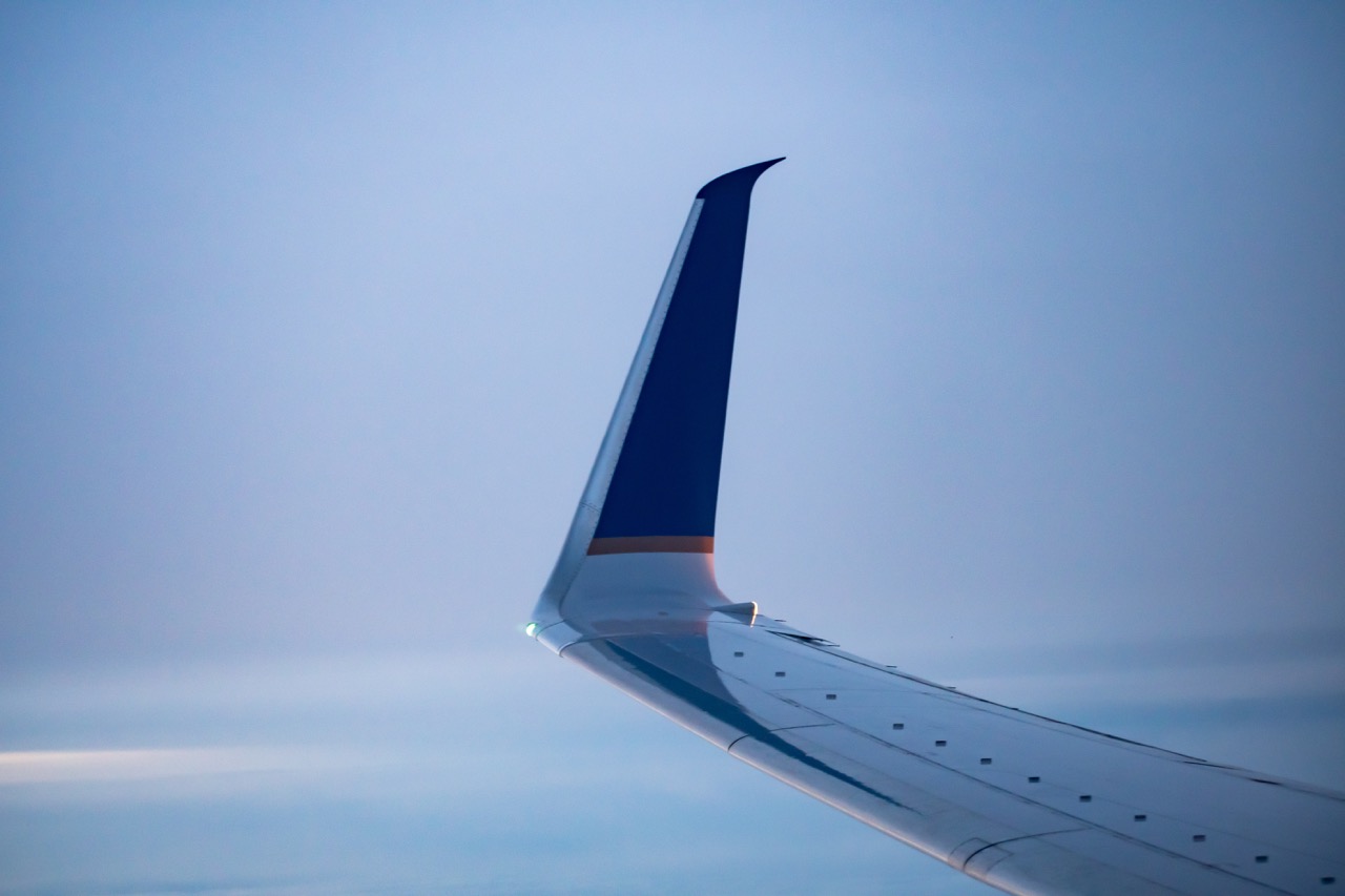 Winglet on a 757 in flight